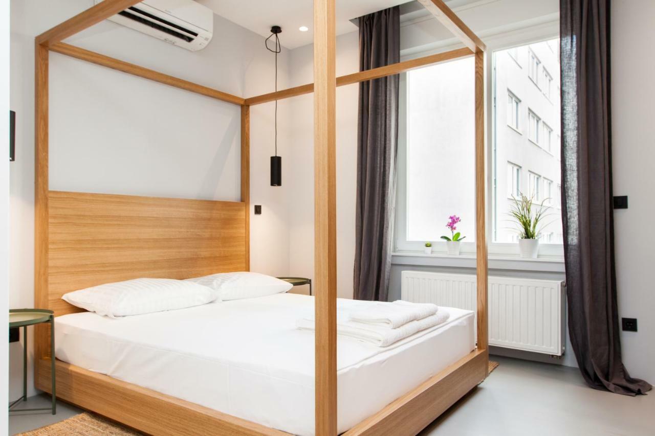 Rooms And Apartments Glossy Zagreb Luaran gambar